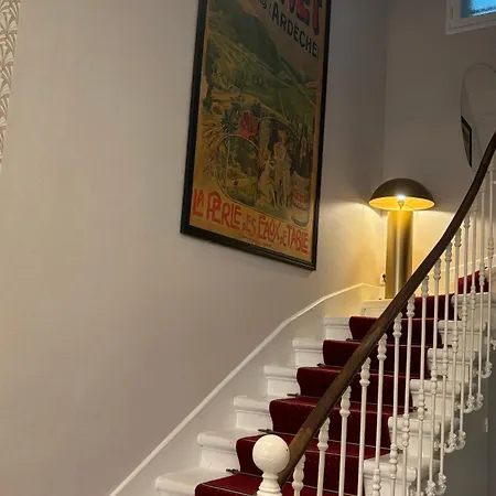 Logis Restaurant Grand De Lyon Vals-les-Bains