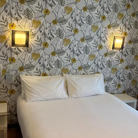 Logis Restaurant Grand De Lyon Otel Vals-les-Bains