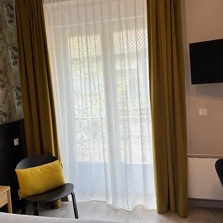 Logis Restaurant Grand De Lyon 3* Vals-les-Bains