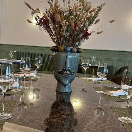 Logis Restaurant Grand De Lyon Vals-les-Bains