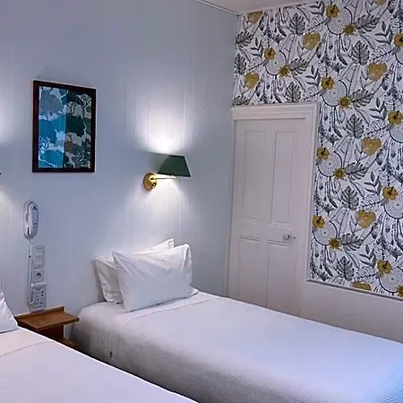 فندق Logis Restaurant Grand De Lyon فال لي با
