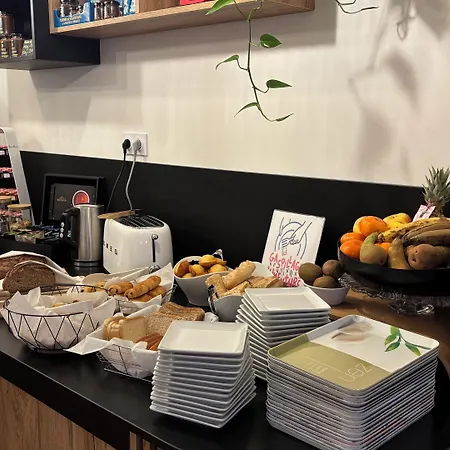 Logis Restaurant Grand De Lyon Vals-les-Bains