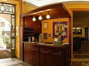 酒店 Logis Restaurant Grand De Lyon